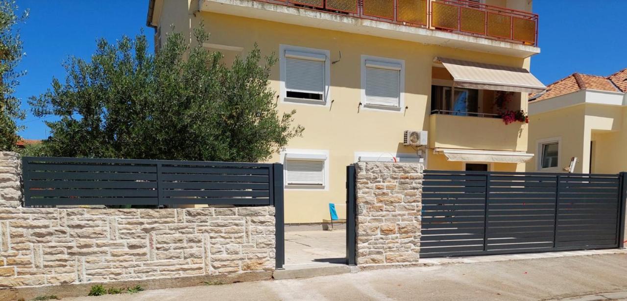 Apartment Ema Zadar Exteriör bild
